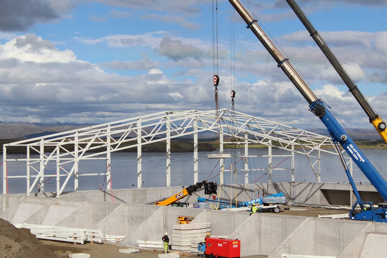 Framkvæmdir við nýtt fjölnota íþróttahús í Borgarbyggð ganga vel
